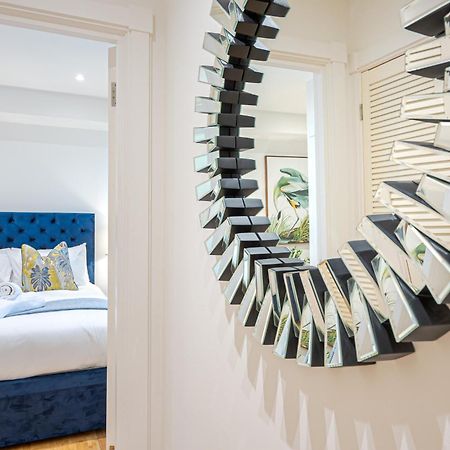 Chic Belgravia Hideaway With Private Patio 10 Mins To Harrods London Eksteriør bilde