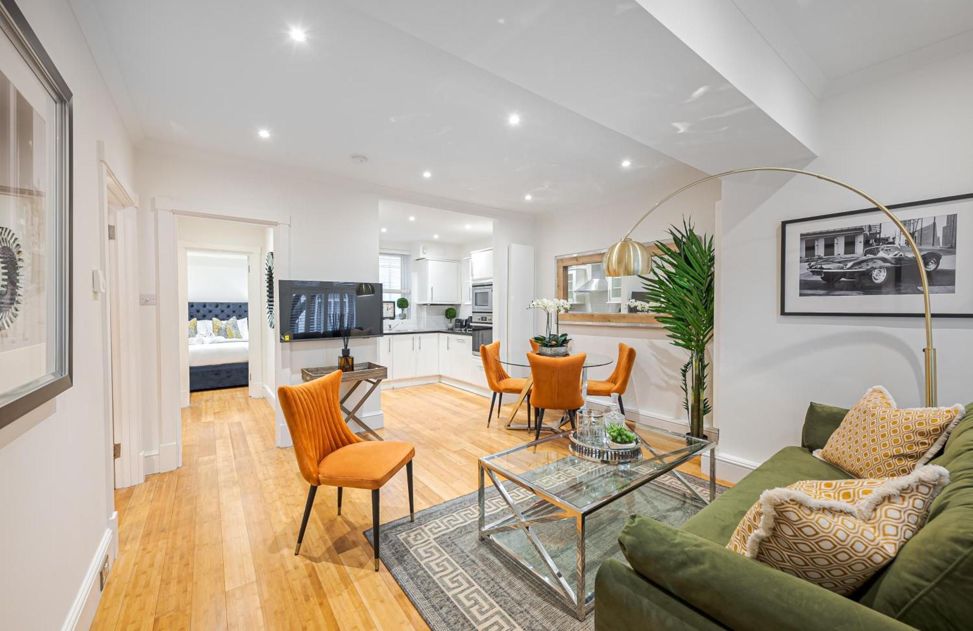 Chic Belgravia Hideaway With Private Patio 10 Mins To Harrods London Eksteriør bilde